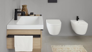 Seria łazienkowa Geberit iCon w kolorze białym matowym (© Geberit)